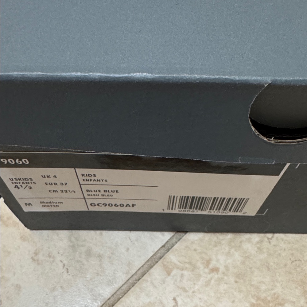 New Balance 9060 Sneakers (read description about sizing) - Picture 5 of 5